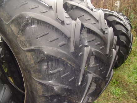 Селскостопански  гуми за трактор 580 70 38
